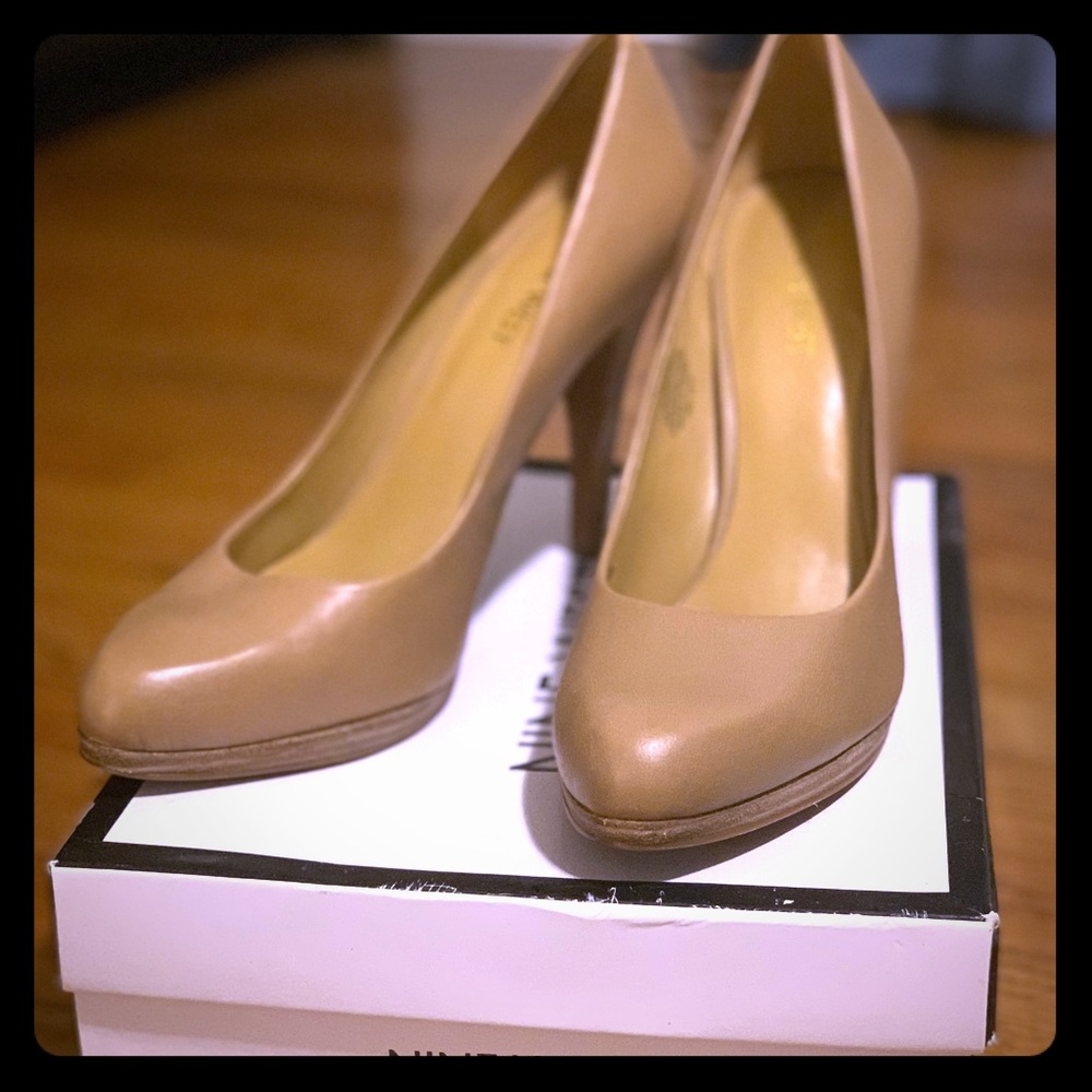 Nine West leather heels 👠